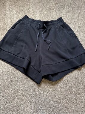 Varley Black Athletic Drawstring Shorts